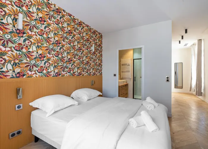 Apartment Chic For 2 In Bastille